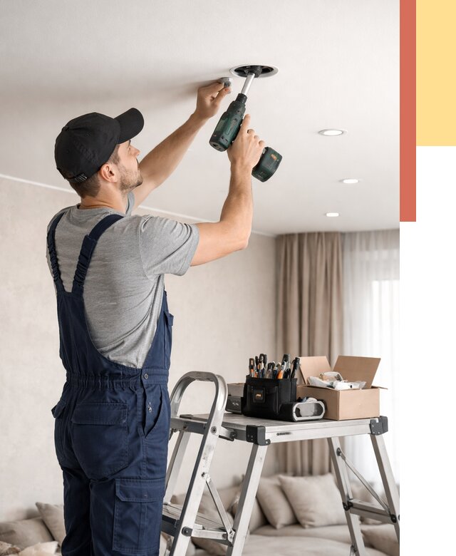 Установка и монтаж точечных светильников в натяжной потолок в Элисте от 1864 руб. | ОТДЕЛОЧНИК-Элс